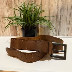 Vintage Fossil Brown Leather Belt size 32